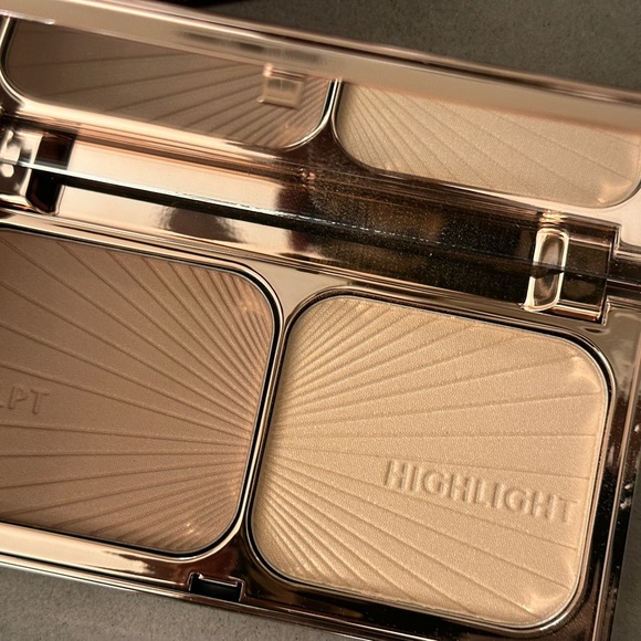 Charlotte tilbury film star bronze and glow FACE SCULPT & HIGHLIGHT - Picture 2 of 2